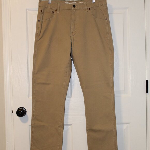 Wrangler Other - Wrangler Retro Slim Straight khaki/tan western cowboy cut pants/jeans 35x34